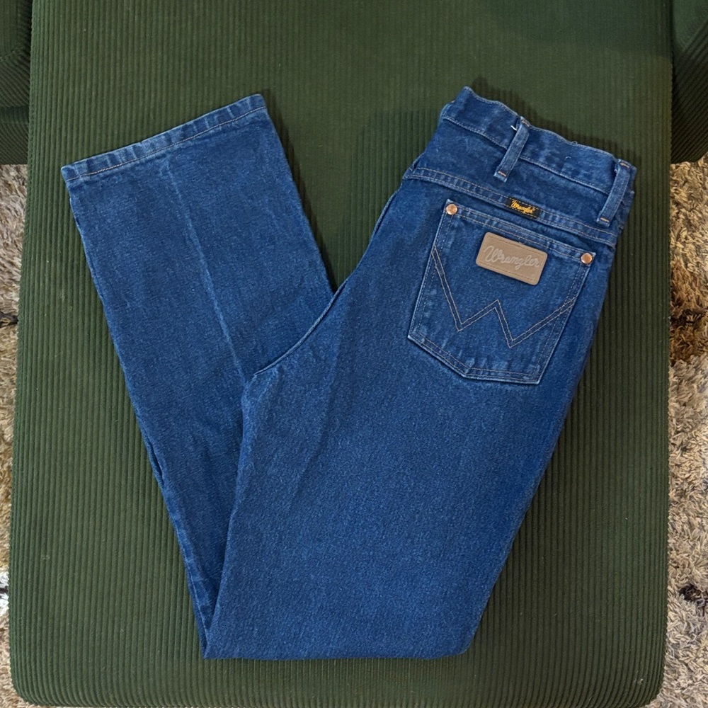Wrangler Classic Indigo Straight Jeans